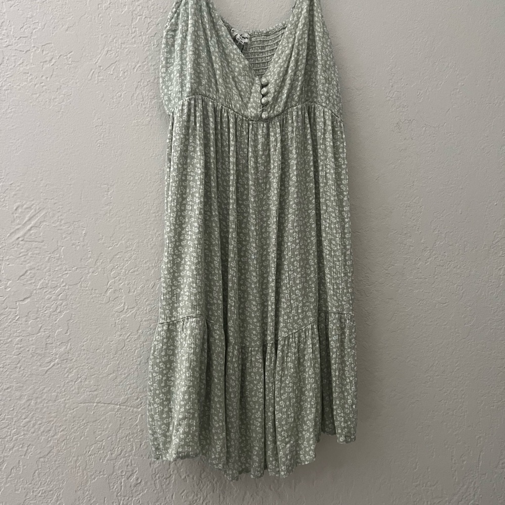 Green Spaghetti Strap Dress - Picture 2 of 7